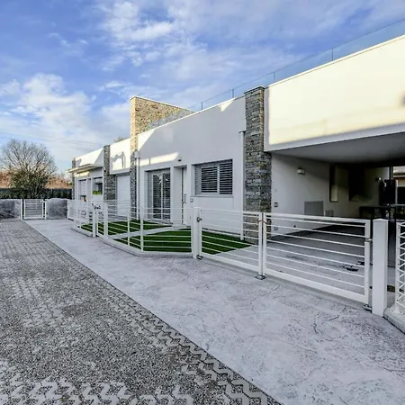 Chalet Dolci Luxury Homes